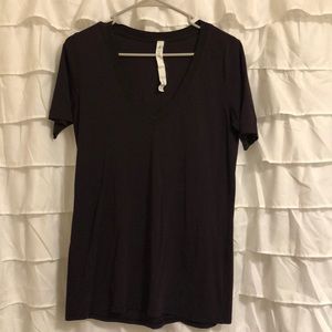 Lululemon love tee